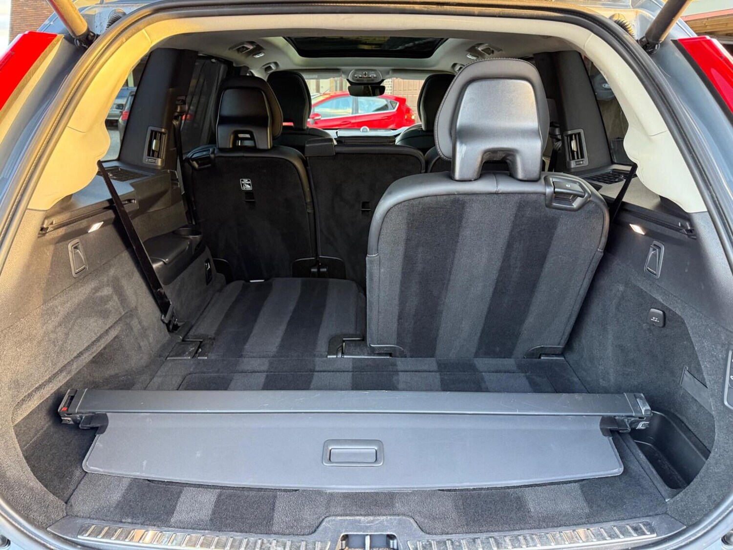 Used Volvo XC90 2023 for sale - 76762170: Photo 51