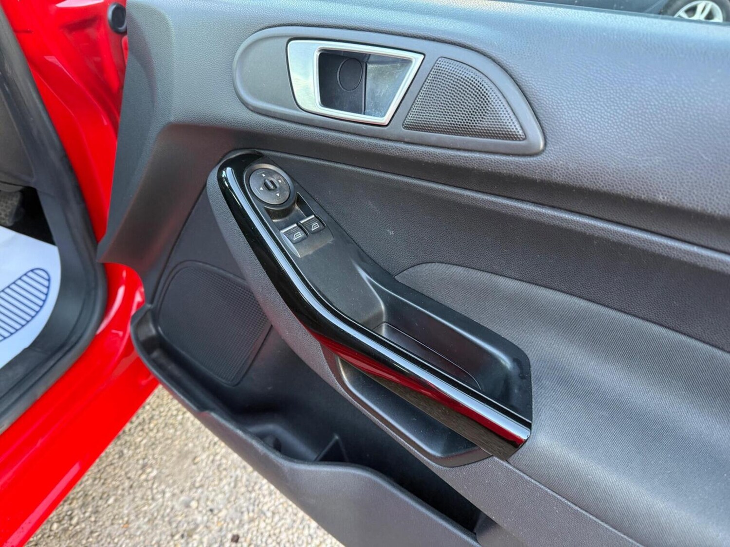 Used Ford Fiesta 2015 for sale - 76396983: Photo 26