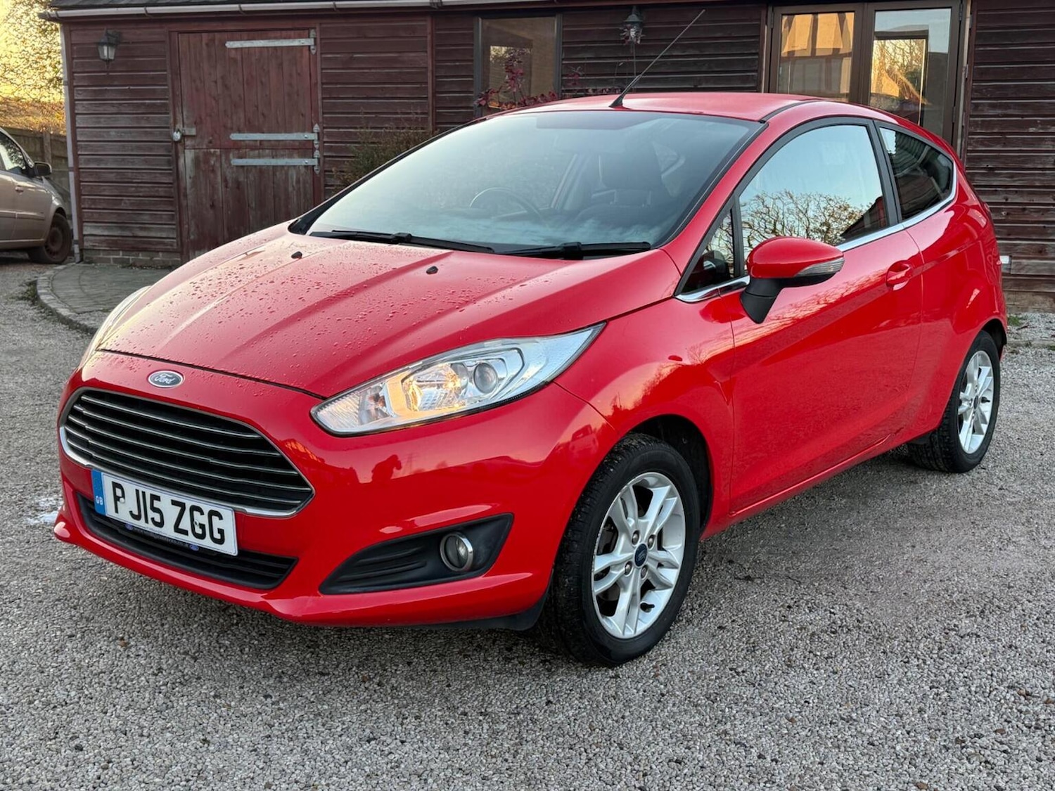 Used Ford Fiesta 2015 for sale - 76396983: Photo 3
