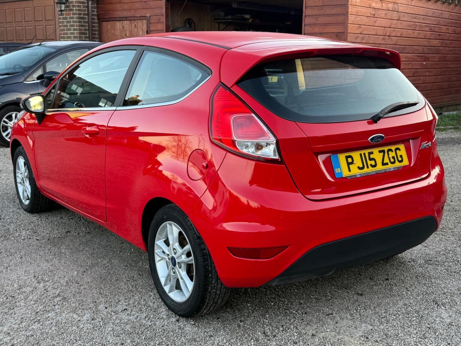 Used Ford Fiesta 2015 for sale - 76396983: Photo 4