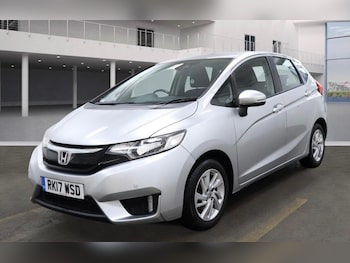 Used Honda Jazz 2017 for sale - 77014772: Photo