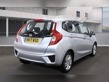 Used Honda Jazz 2017 for sale - 77014772: Photo