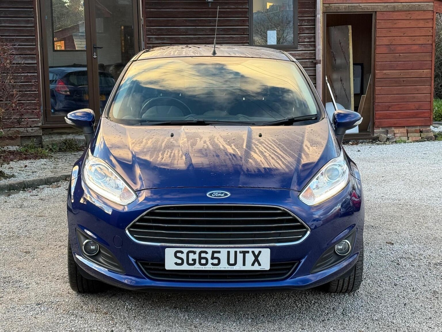 Used Ford Fiesta 2015 for sale - 76591561: Photo 2