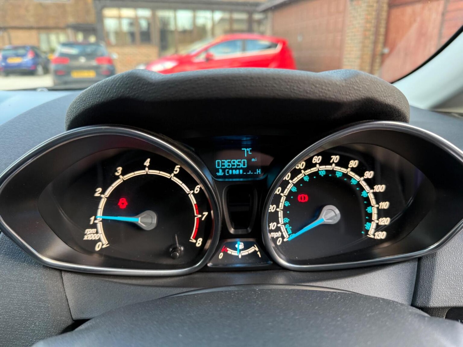 Used Ford Fiesta 2015 for sale - 76591561: Photo 24