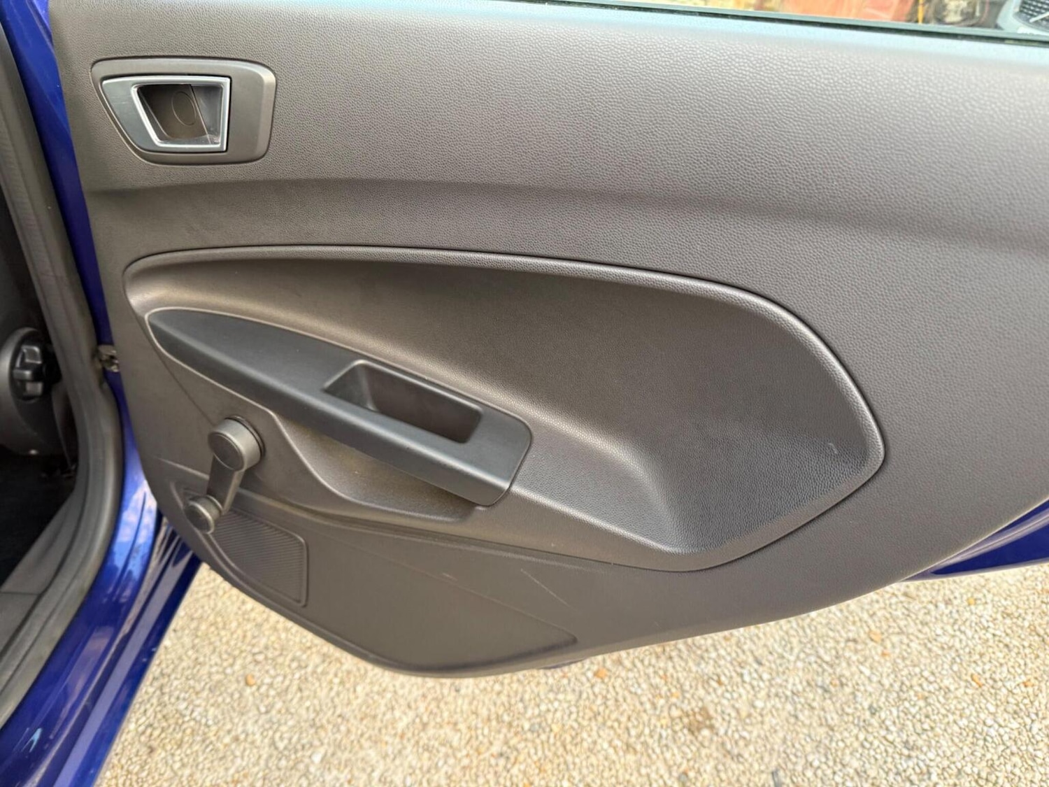 Used Ford Fiesta 2015 for sale - 76591561: Photo 29