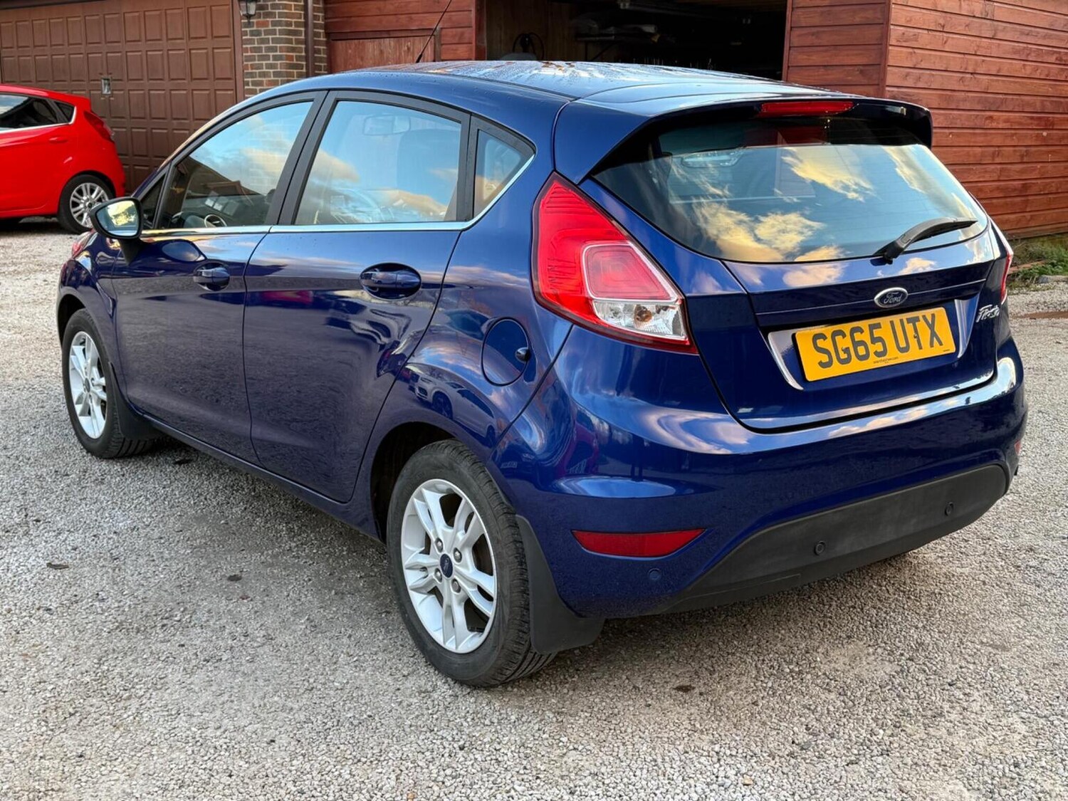 Used Ford Fiesta 2015 for sale - 76591561: Photo 4