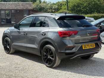 Used Volkswagen T-Roc 2020 for sale - 74608625: Photo