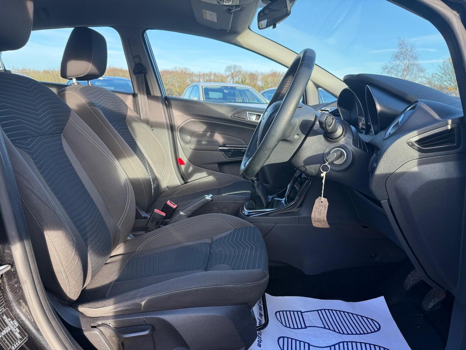 Used Ford Fiesta 2015 for sale - 77201210: Photo 10