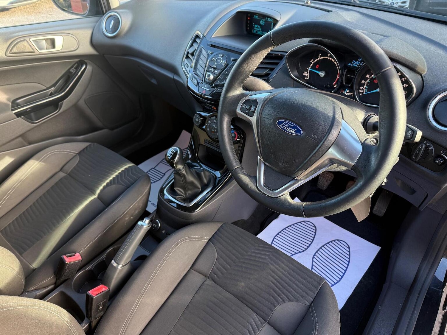 Used Ford Fiesta 2015 for sale - 77201210: Photo 19