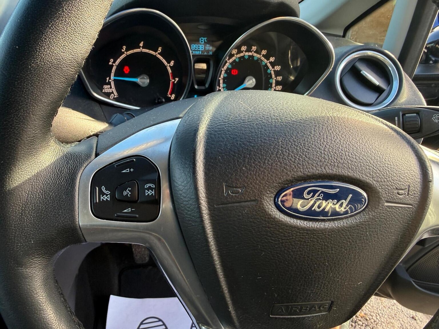 Used Ford Fiesta 2015 for sale - 77201210: Photo 25