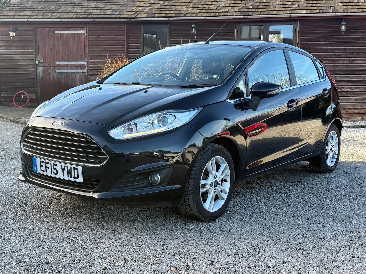 Used Ford Fiesta 2015 for sale - 77201210: Photo 3