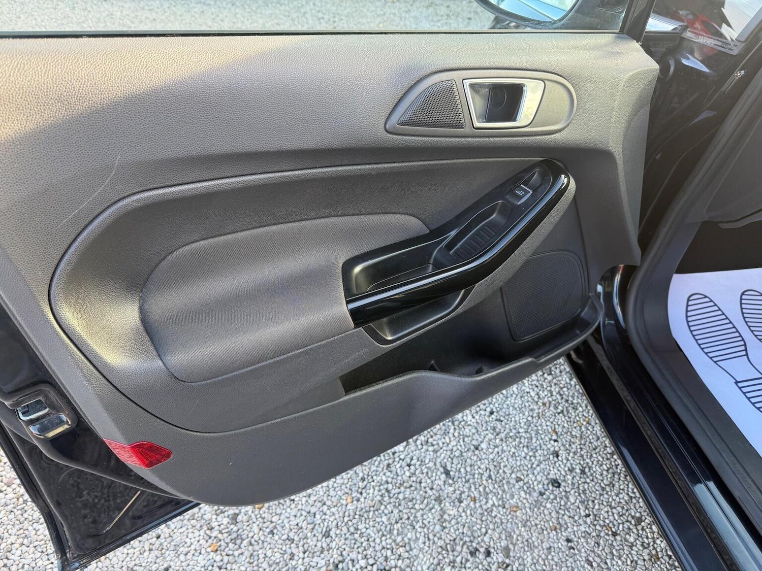 Used Ford Fiesta 2015 for sale - 77201210: Photo 34