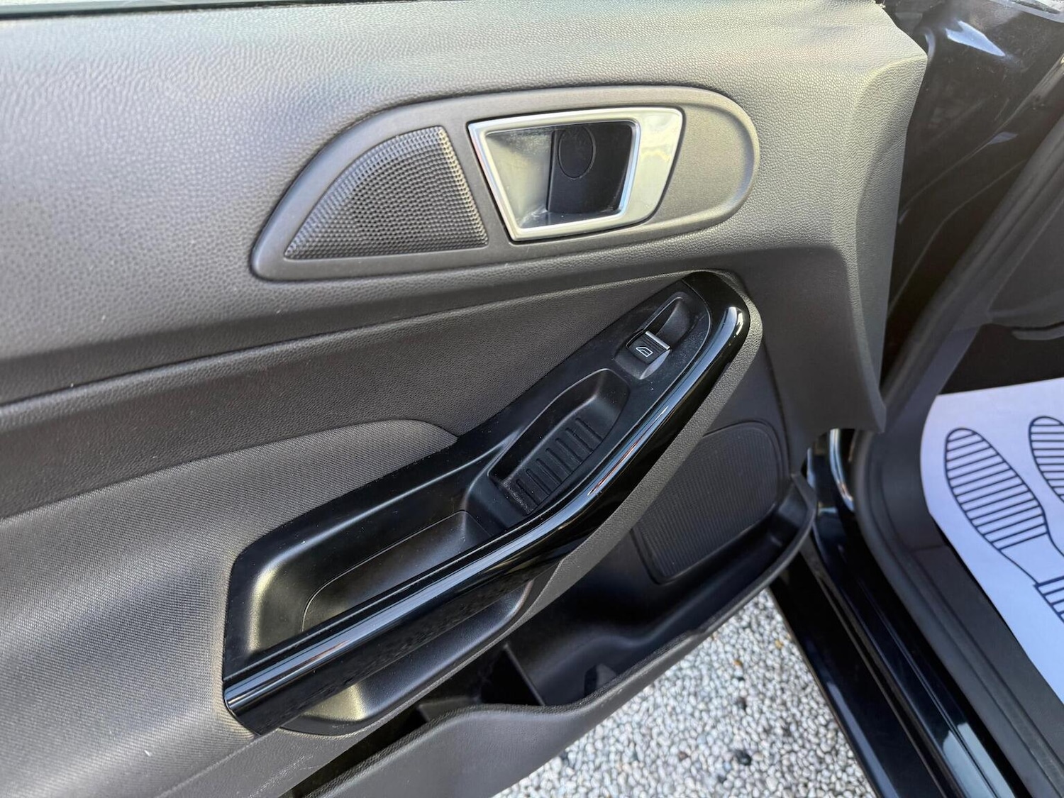 Used Ford Fiesta 2015 for sale - 77201210: Photo 35