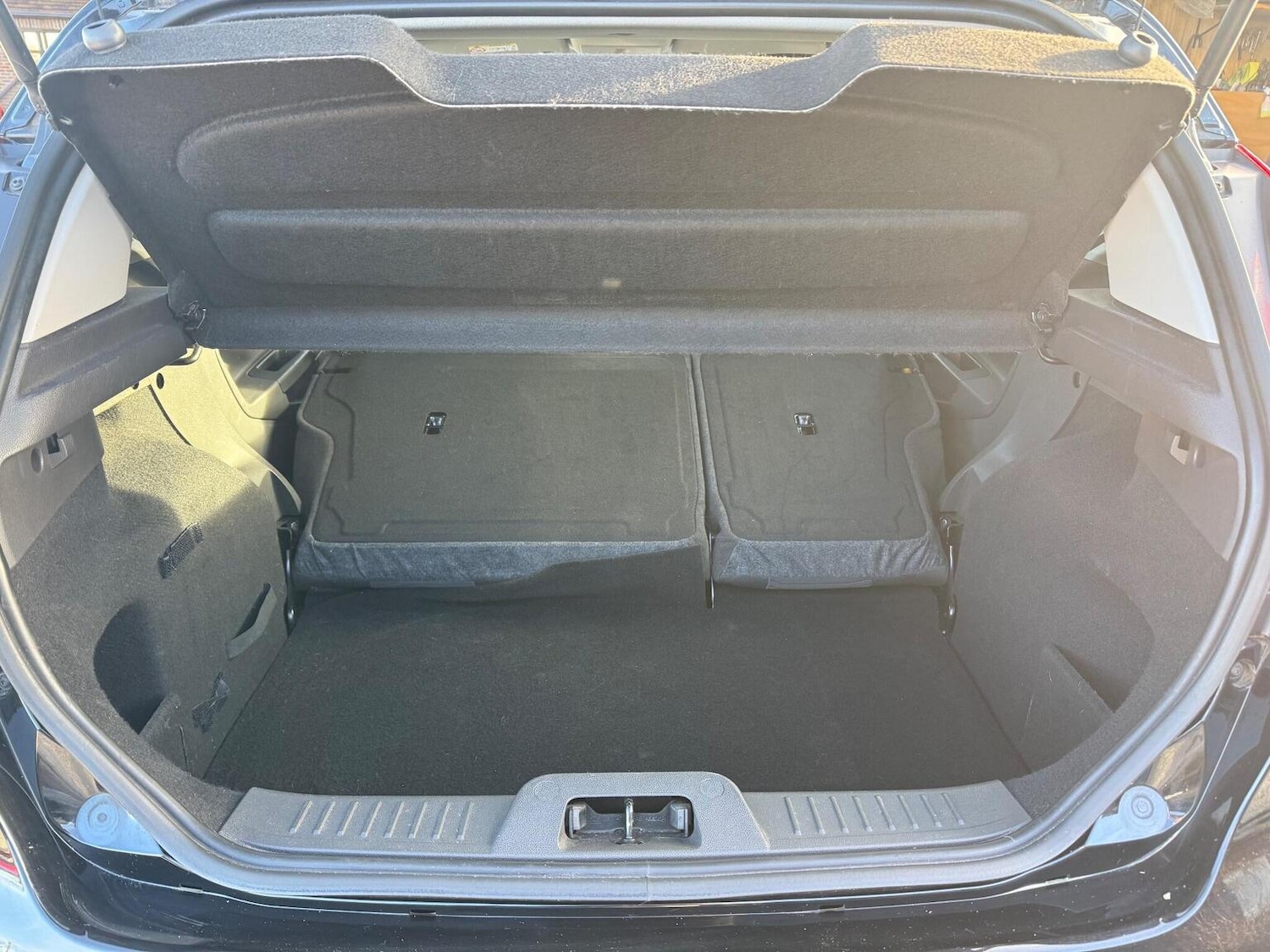 Used Ford Fiesta 2015 for sale - 77201210: Photo 38