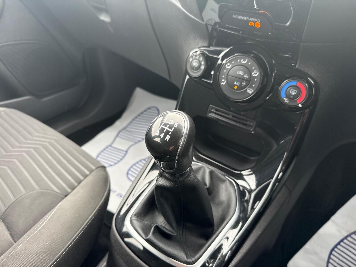 Used Ford Fiesta 2016 for sale - 75994637: Photo 21