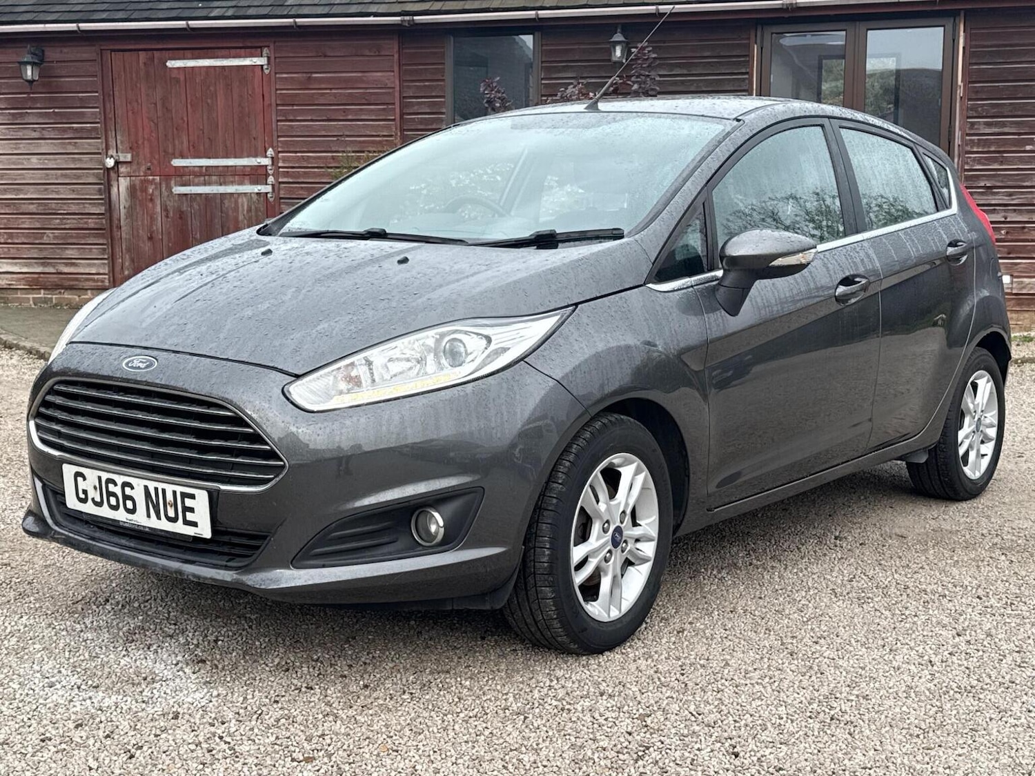 Used Ford Fiesta 2016 for sale - 75994637: Photo 3