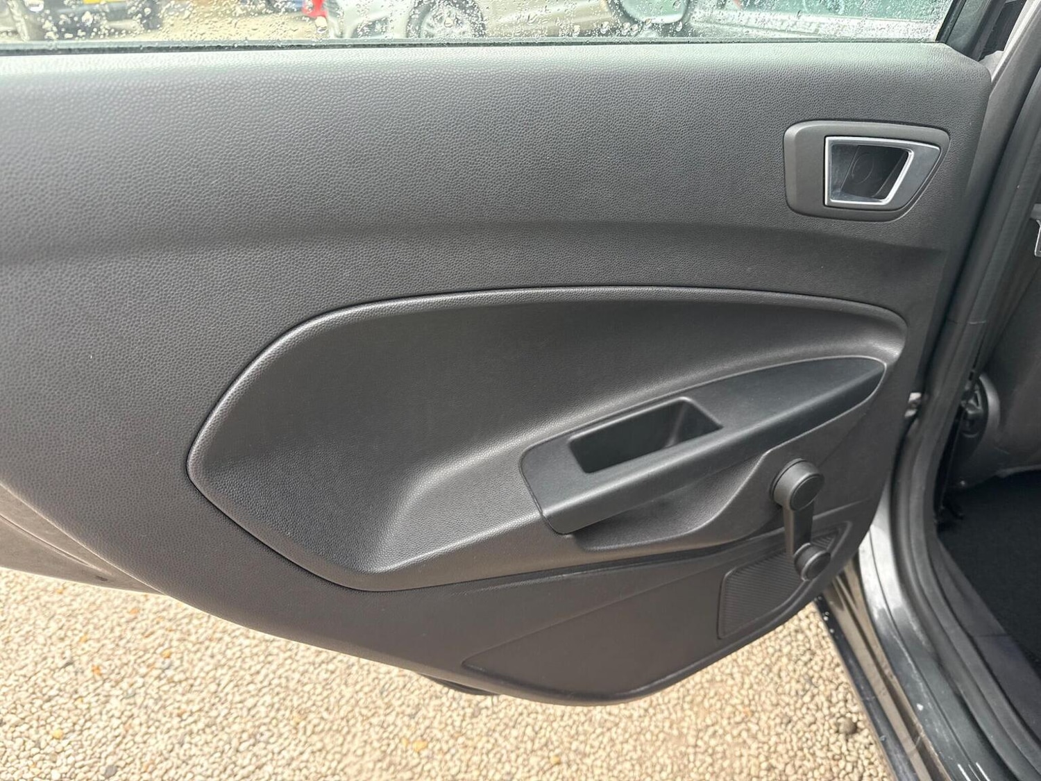 Used Ford Fiesta 2016 for sale - 75994637: Photo 31