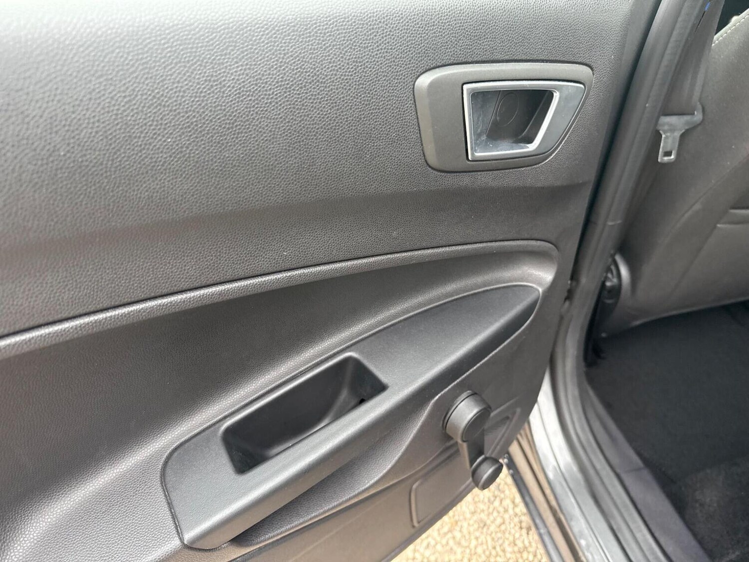 Used Ford Fiesta 2016 for sale - 75994637: Photo 32