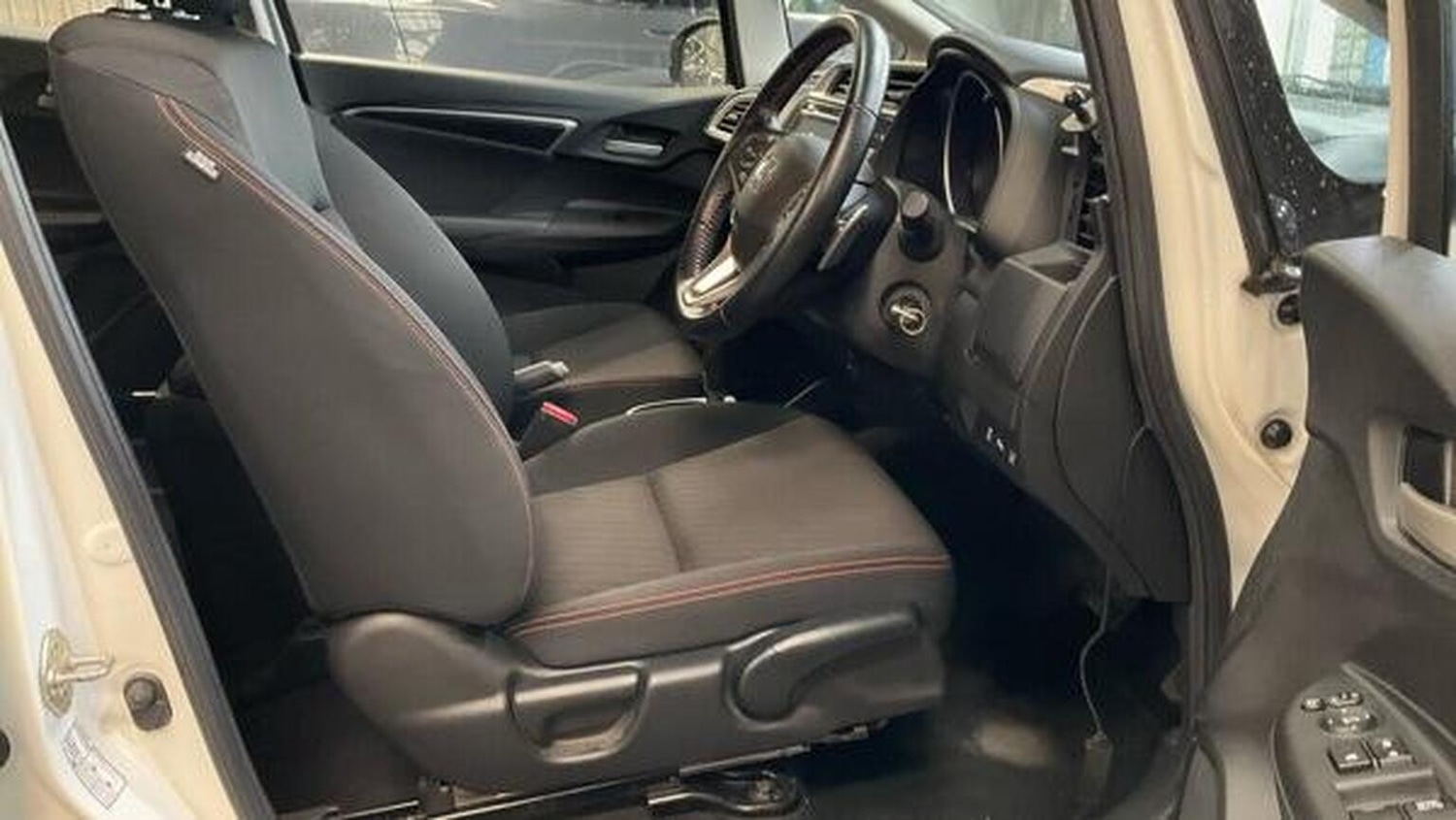 Used Honda Jazz 2018 for sale - 78168862: Photo 9