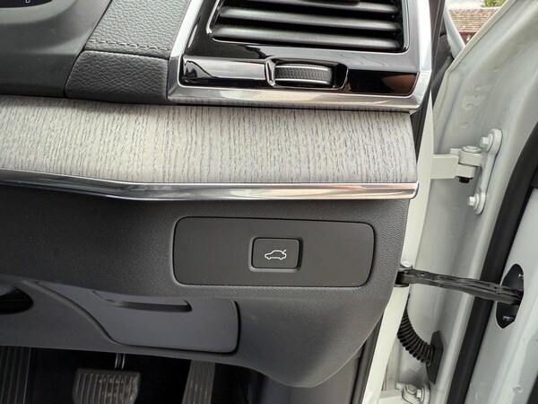 Used Volvo XC90 2023 for sale - 75277941: Photo 28