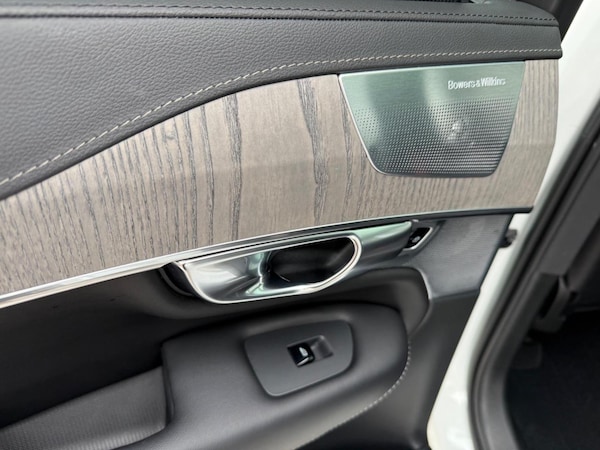 Used Volvo XC90 2023 for sale - 75277941: Photo 52