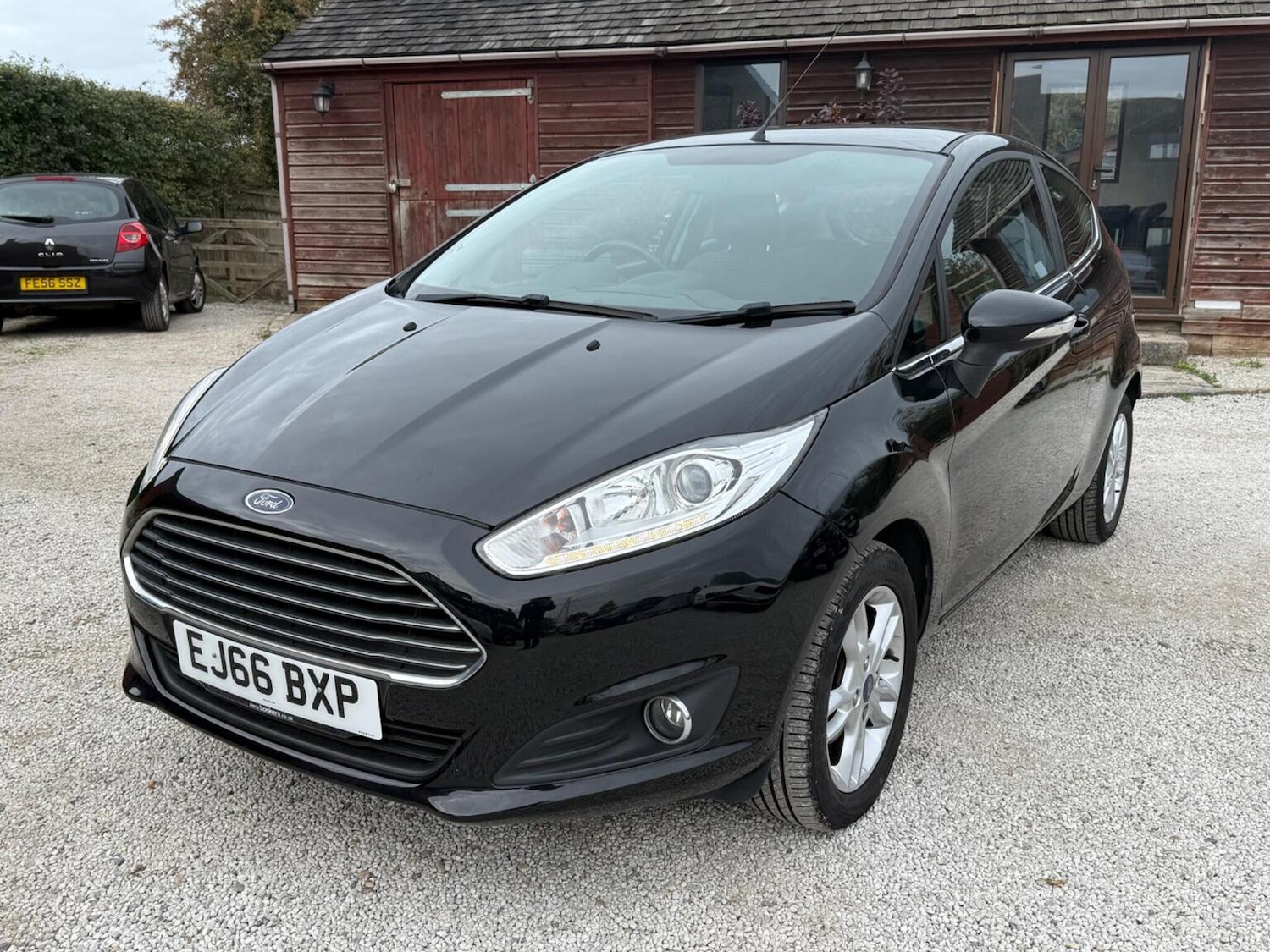 Used Ford Fiesta 2016 for sale - 76313930: Photo 3