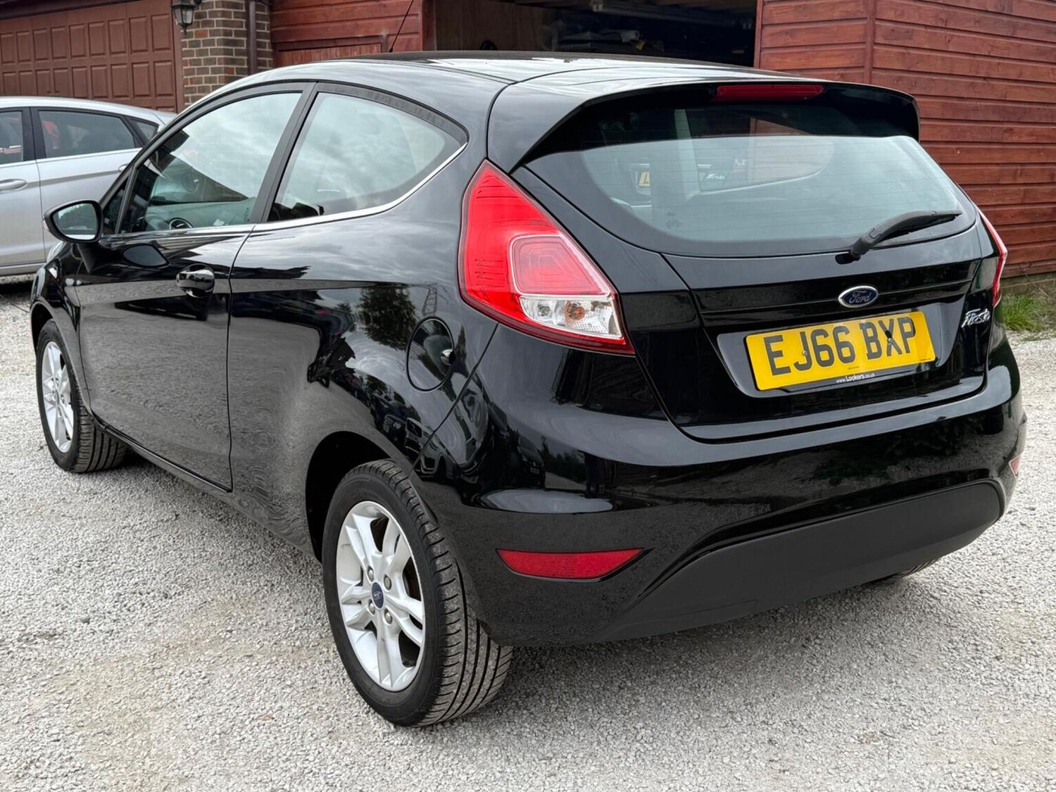 Used Ford Fiesta 2016 for sale - 76313930: Photo 4