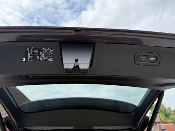 Used Volvo XC90 2024 for sale - 75282835: Photo 63