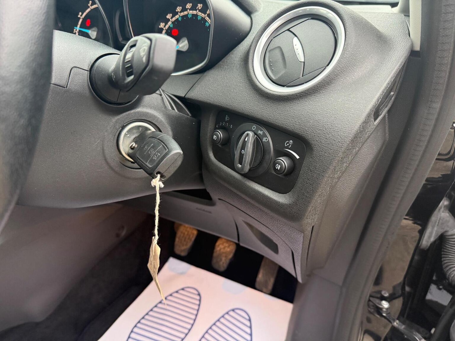 Used Ford Fiesta 2016 for sale - 77562551: Photo 26