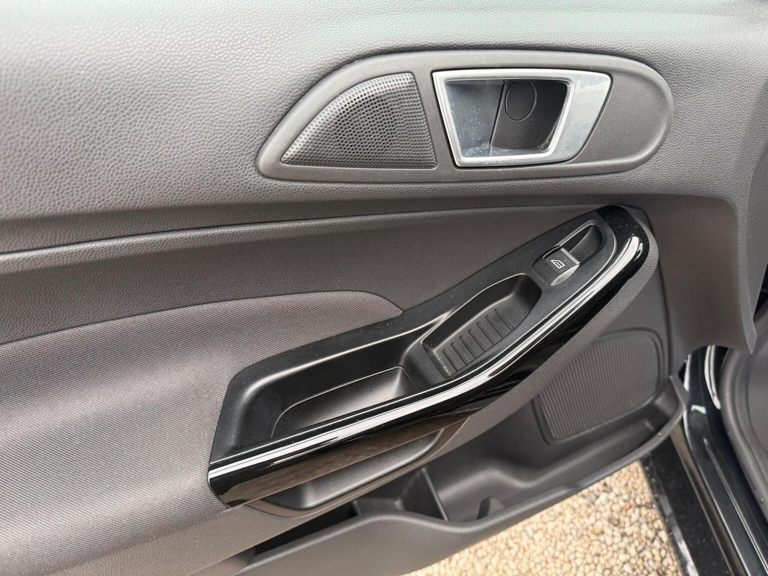 Used Ford Fiesta 2016 for sale - 77562551: Photo 31