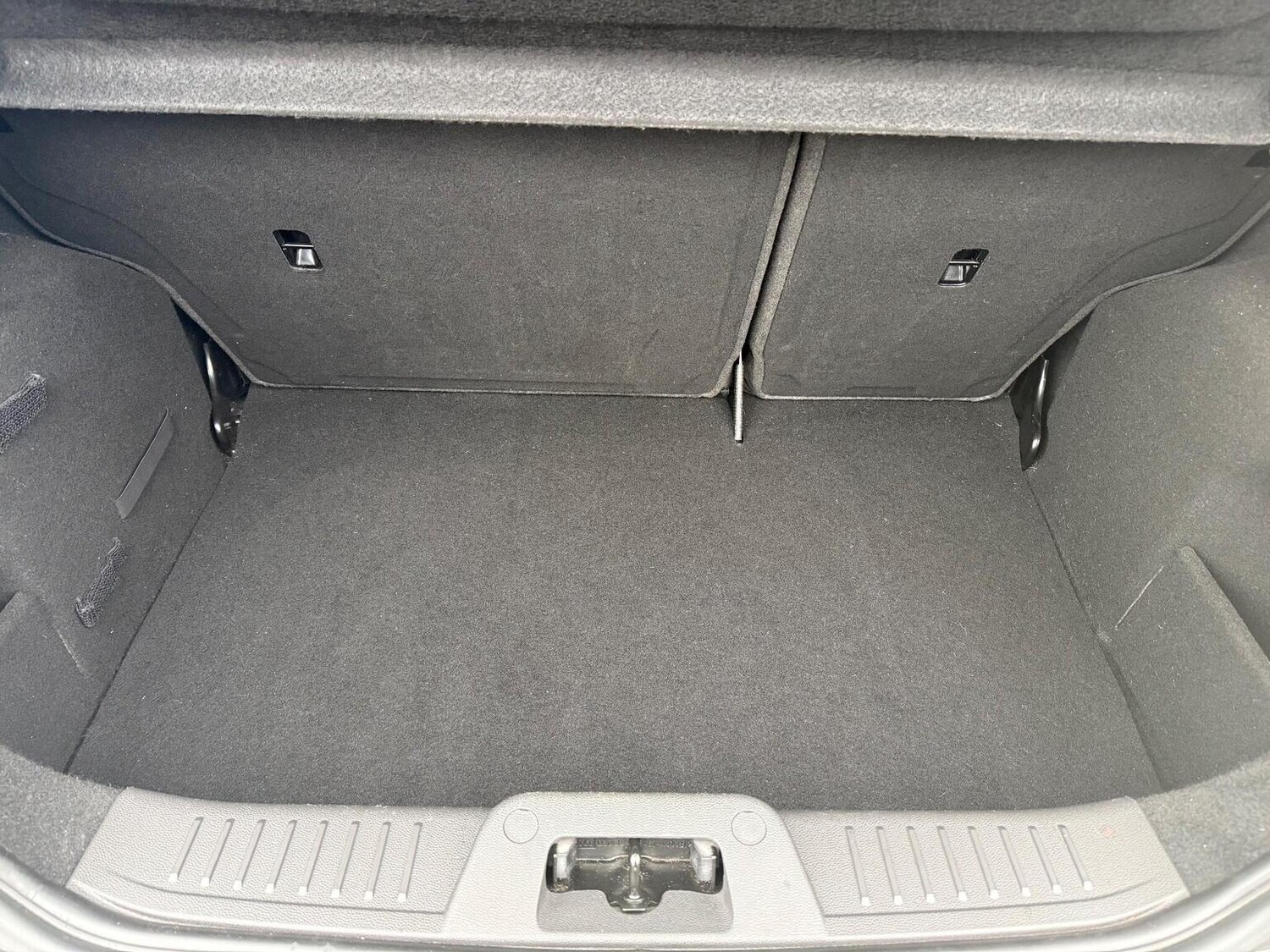 Used Ford Fiesta 2016 for sale - 77562551: Photo 32