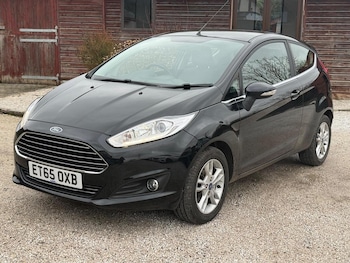 Used Ford Fiesta 2016 for sale - 77562551: Photo