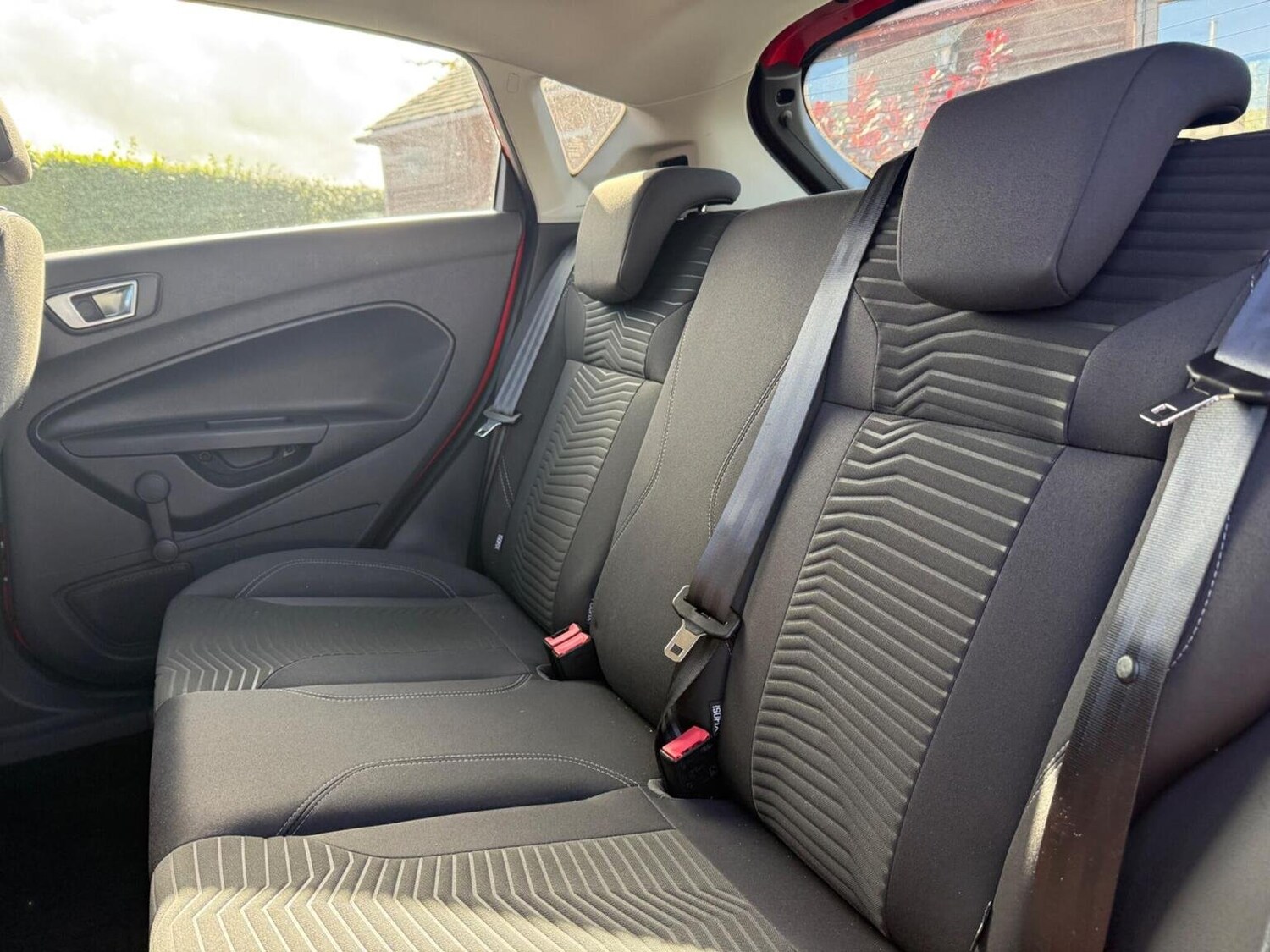 Used Ford Fiesta 2015 for sale - 75925122: Photo 13