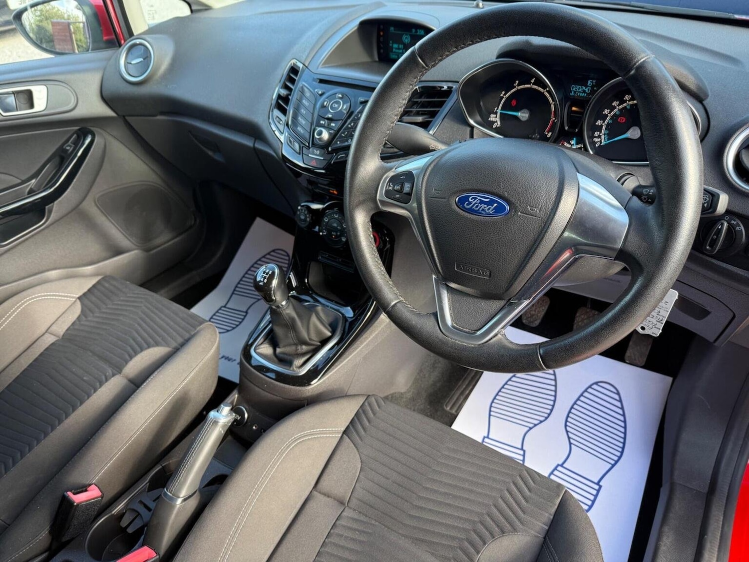 Used Ford Fiesta 2015 for sale - 75925122: Photo 19