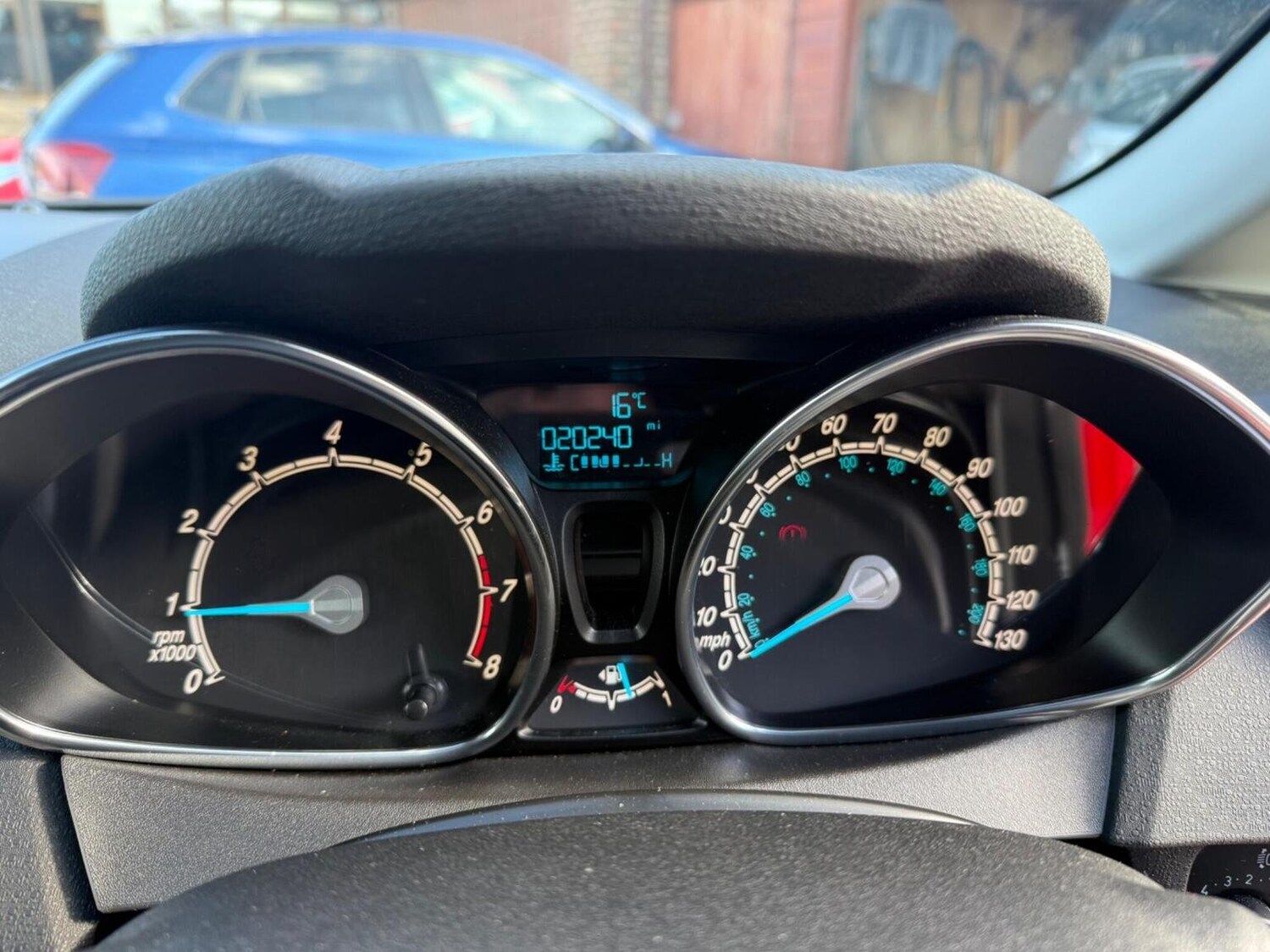 Used Ford Fiesta 2015 for sale - 75925122: Photo 23