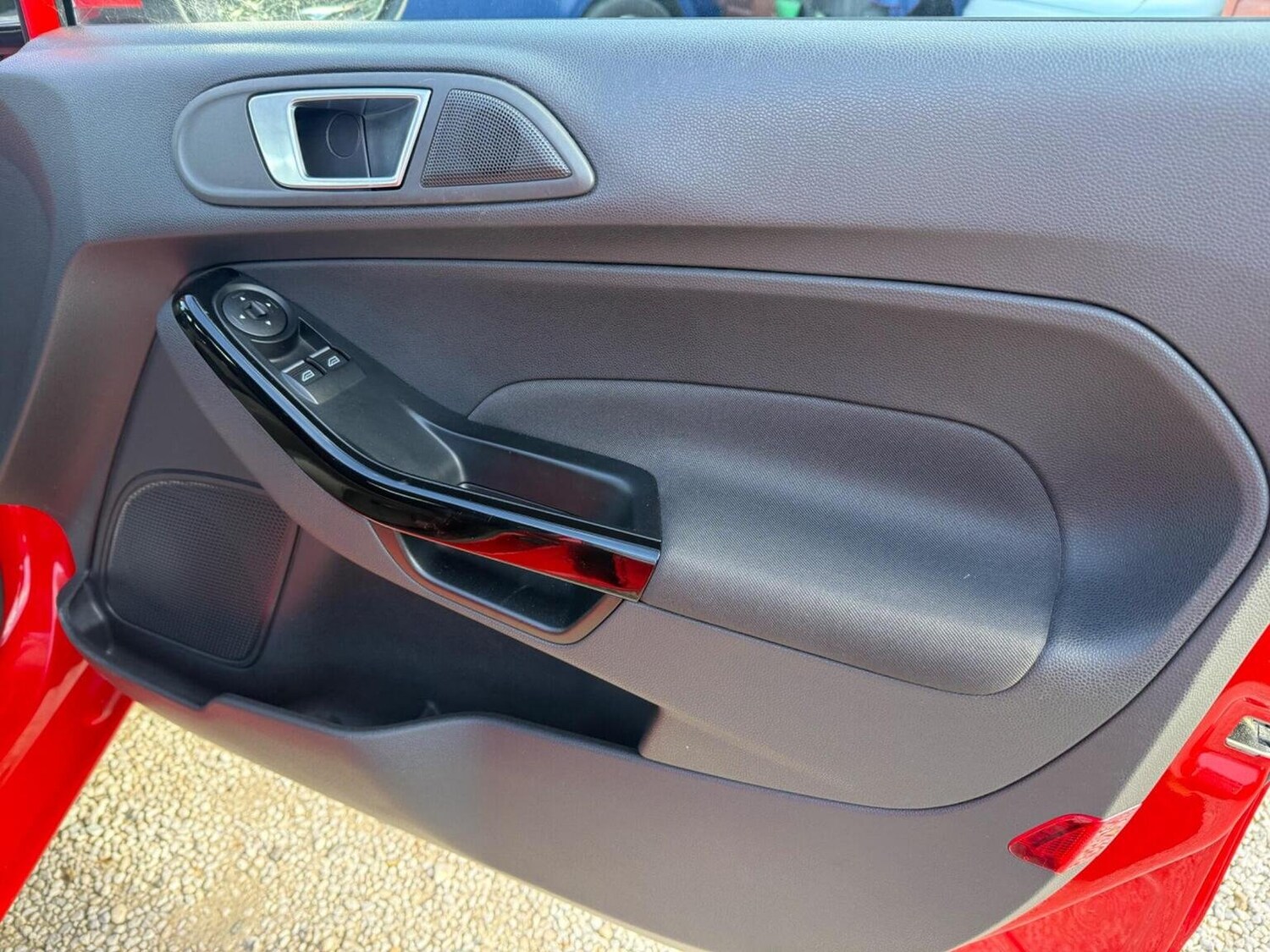 Used Ford Fiesta 2015 for sale - 75925122: Photo 24