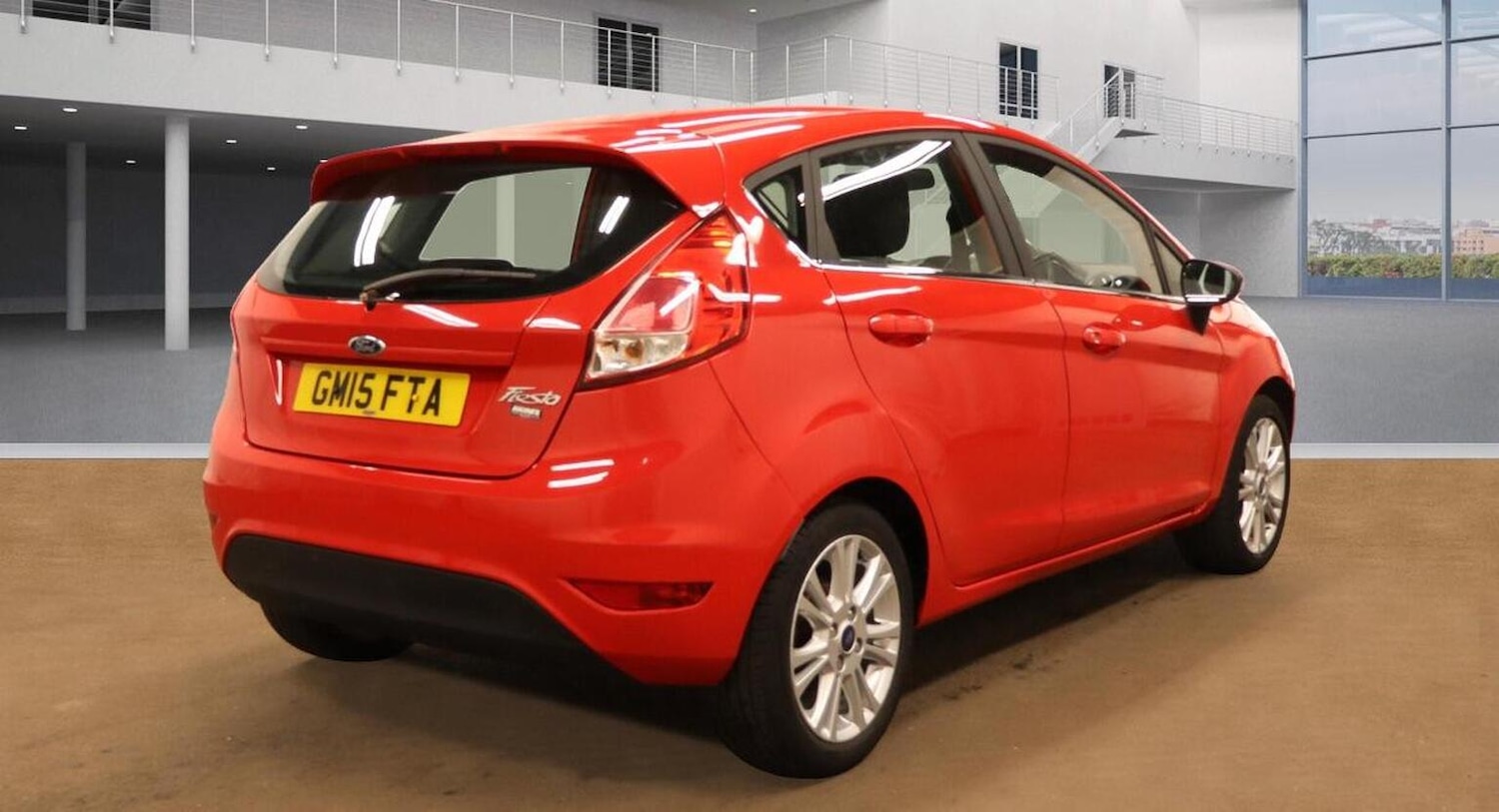 Used Ford Fiesta 2015 for sale - 76312338: Photo 2
