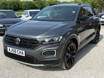 Used Volkswagen T-Roc 2021 for sale - 74808093: Photo
