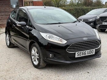 2017 - 1.25 Zetec Euro 6 3dr