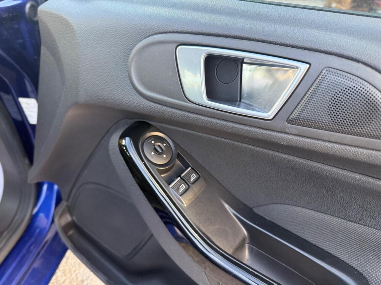 Used Ford Fiesta 2016 for sale - 76025908: Photo 29