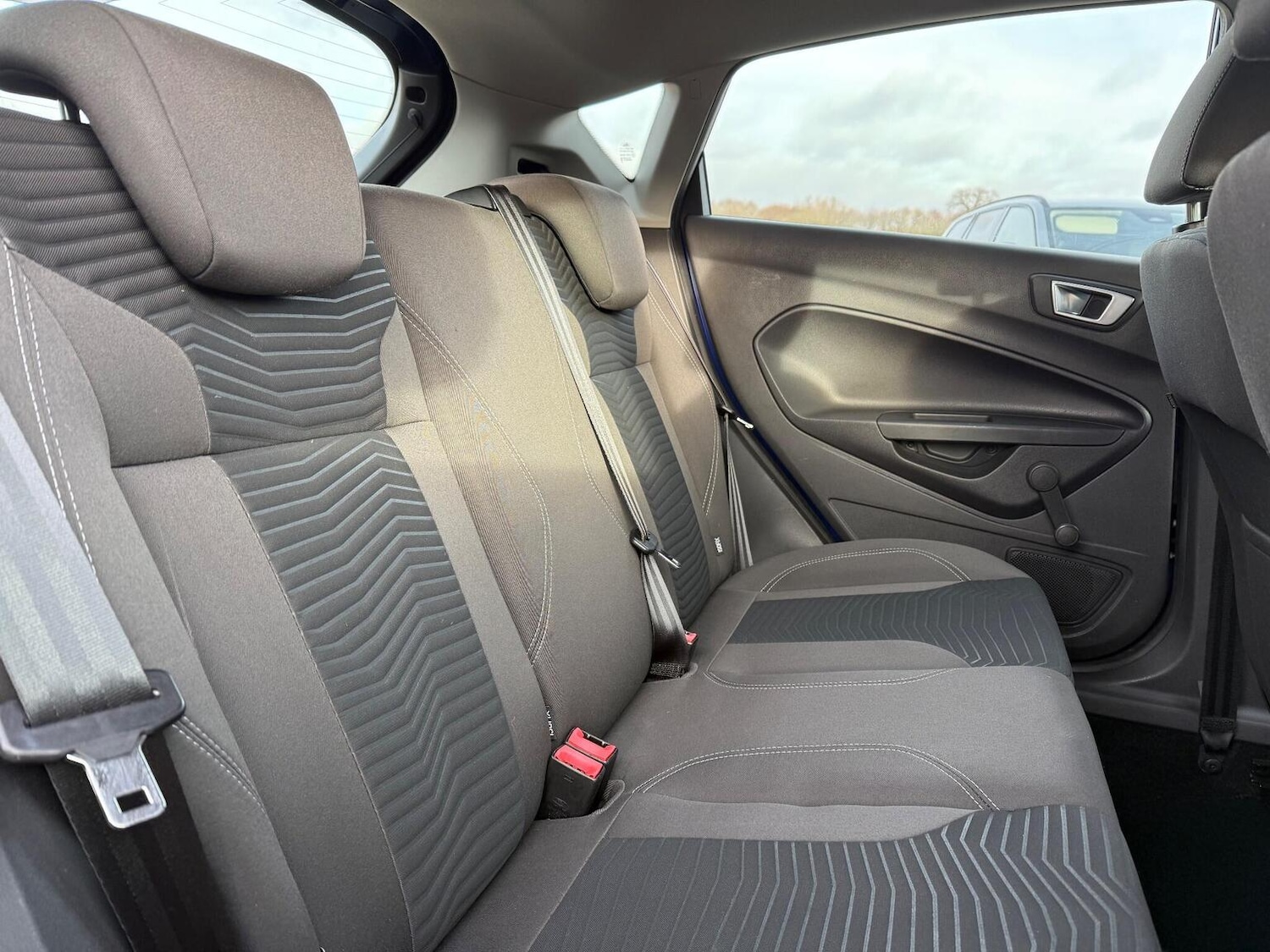 Used Ford Fiesta 2015 for sale - 76982720: Photo 11