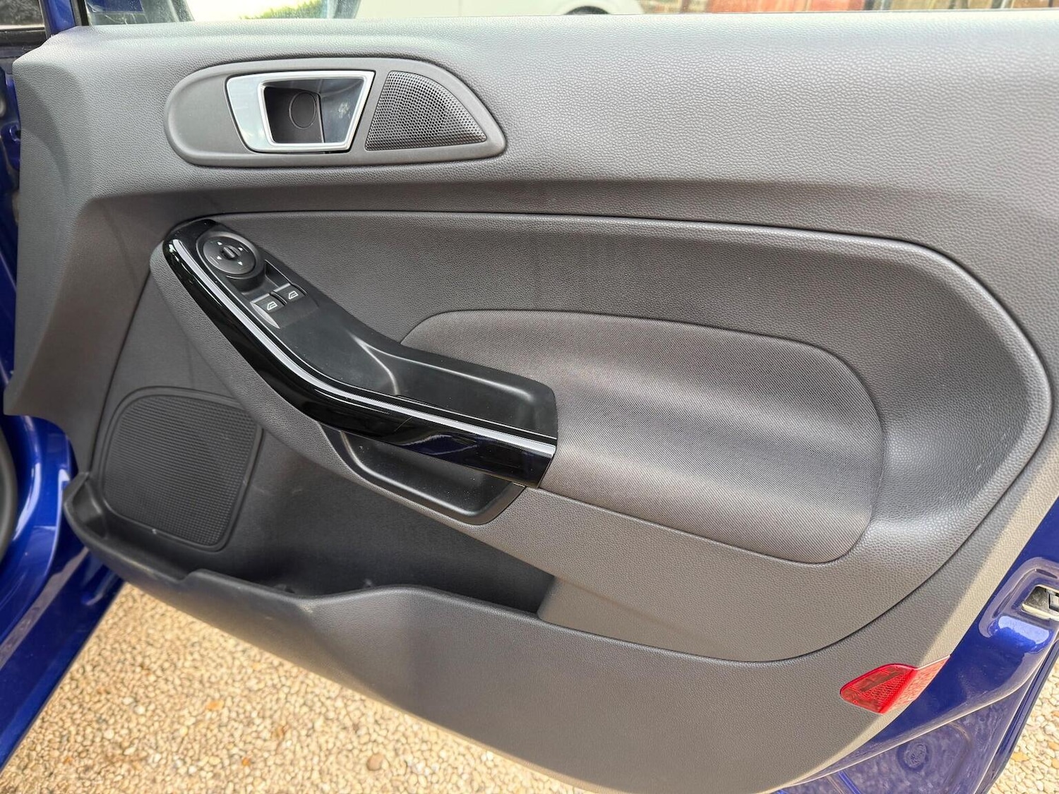 Used Ford Fiesta 2015 for sale - 76982720: Photo 28