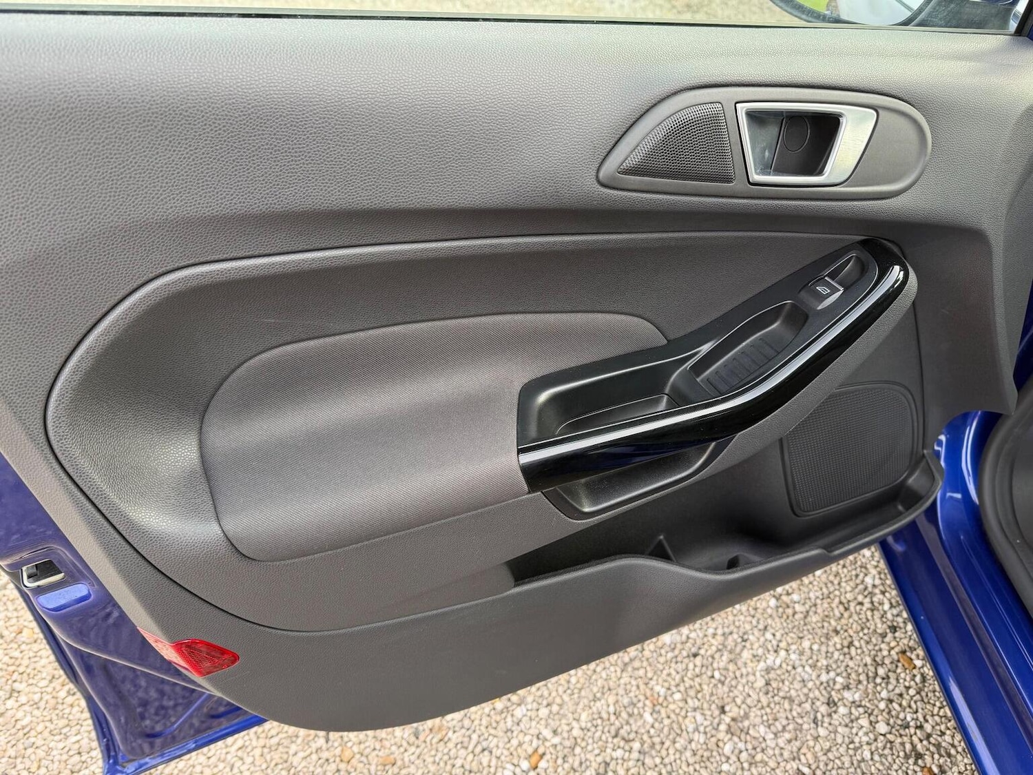 Used Ford Fiesta 2015 for sale - 76982720: Photo 32