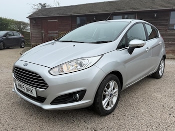 Used Ford Fiesta 2015 for sale - 77721330: Photo