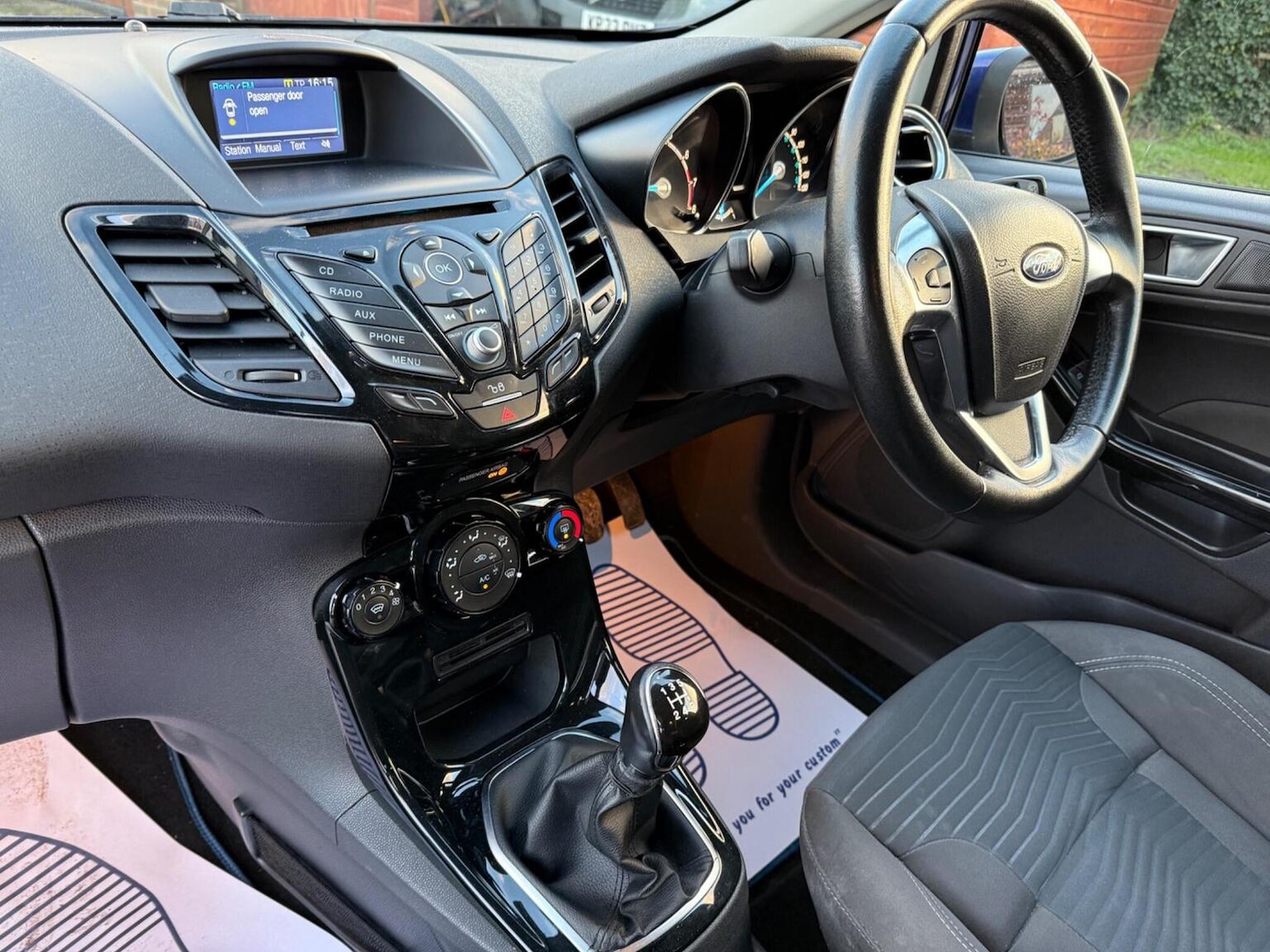 Used Ford Fiesta 2015 for sale - 76591575: Photo 16