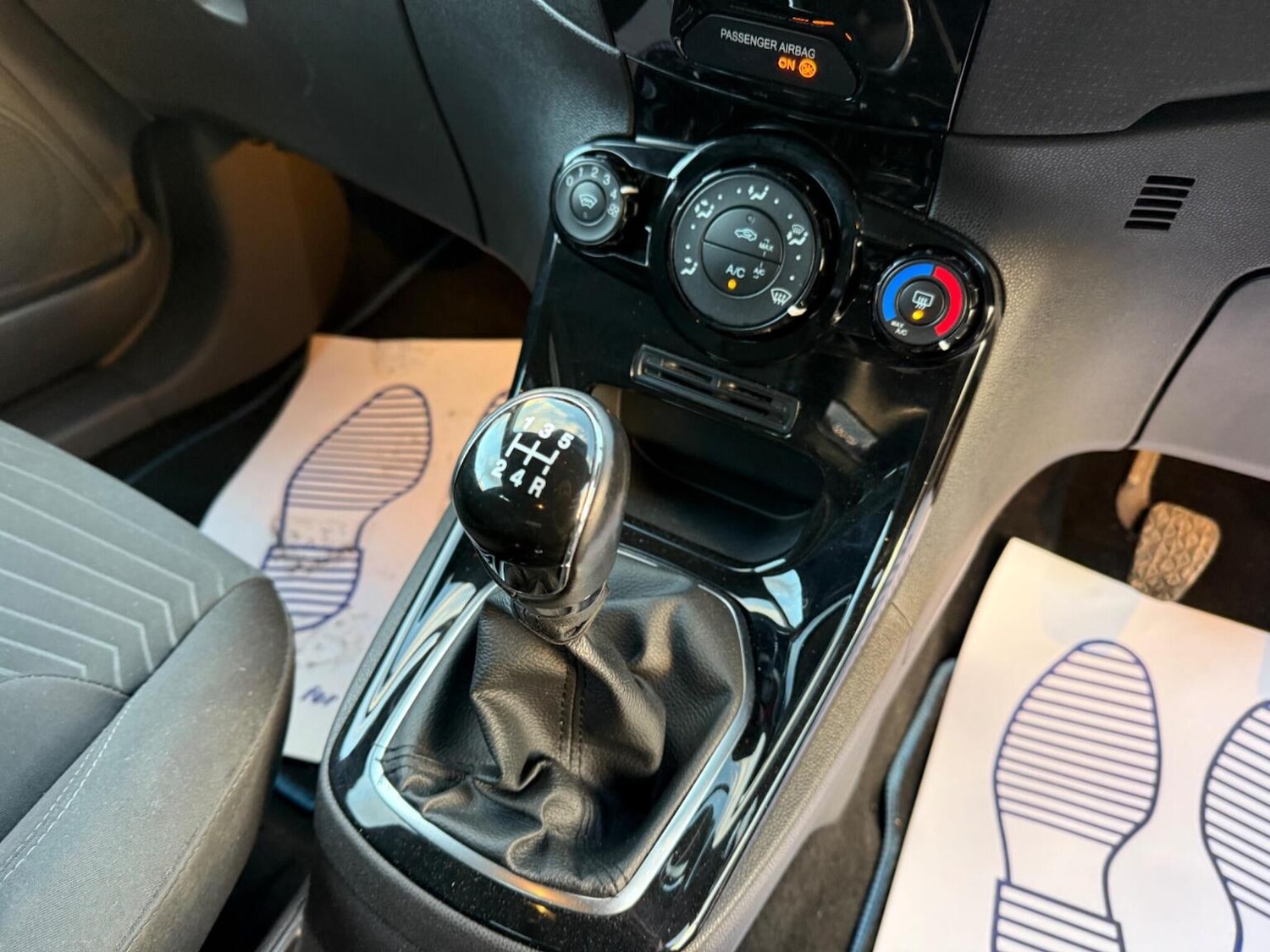 Used Ford Fiesta 2015 for sale - 76591575: Photo 20