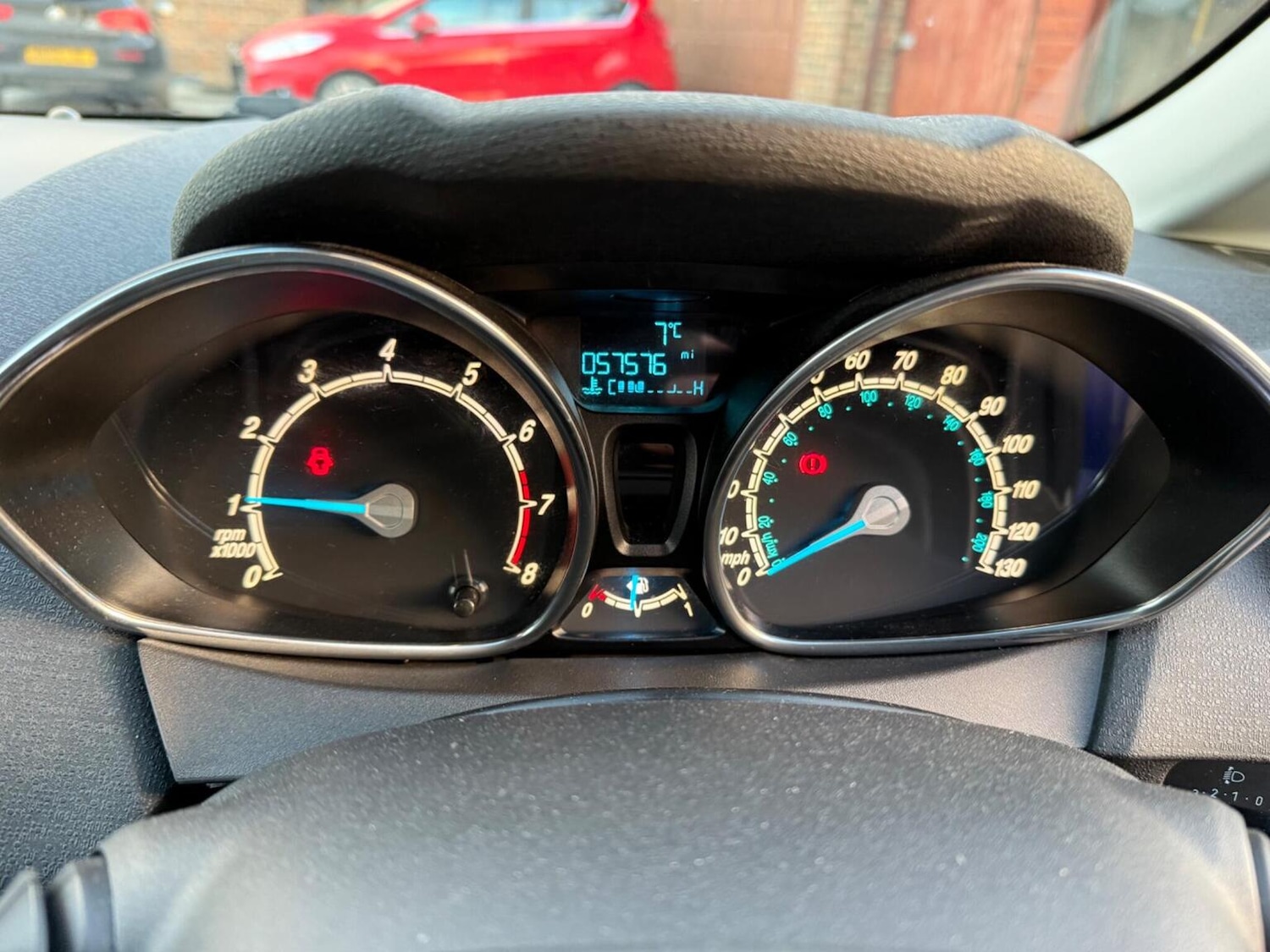 Used Ford Fiesta 2015 for sale - 76591575: Photo 24