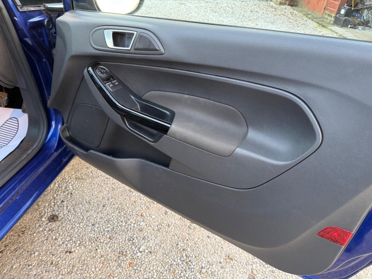 Used Ford Fiesta 2015 for sale - 76591575: Photo 25