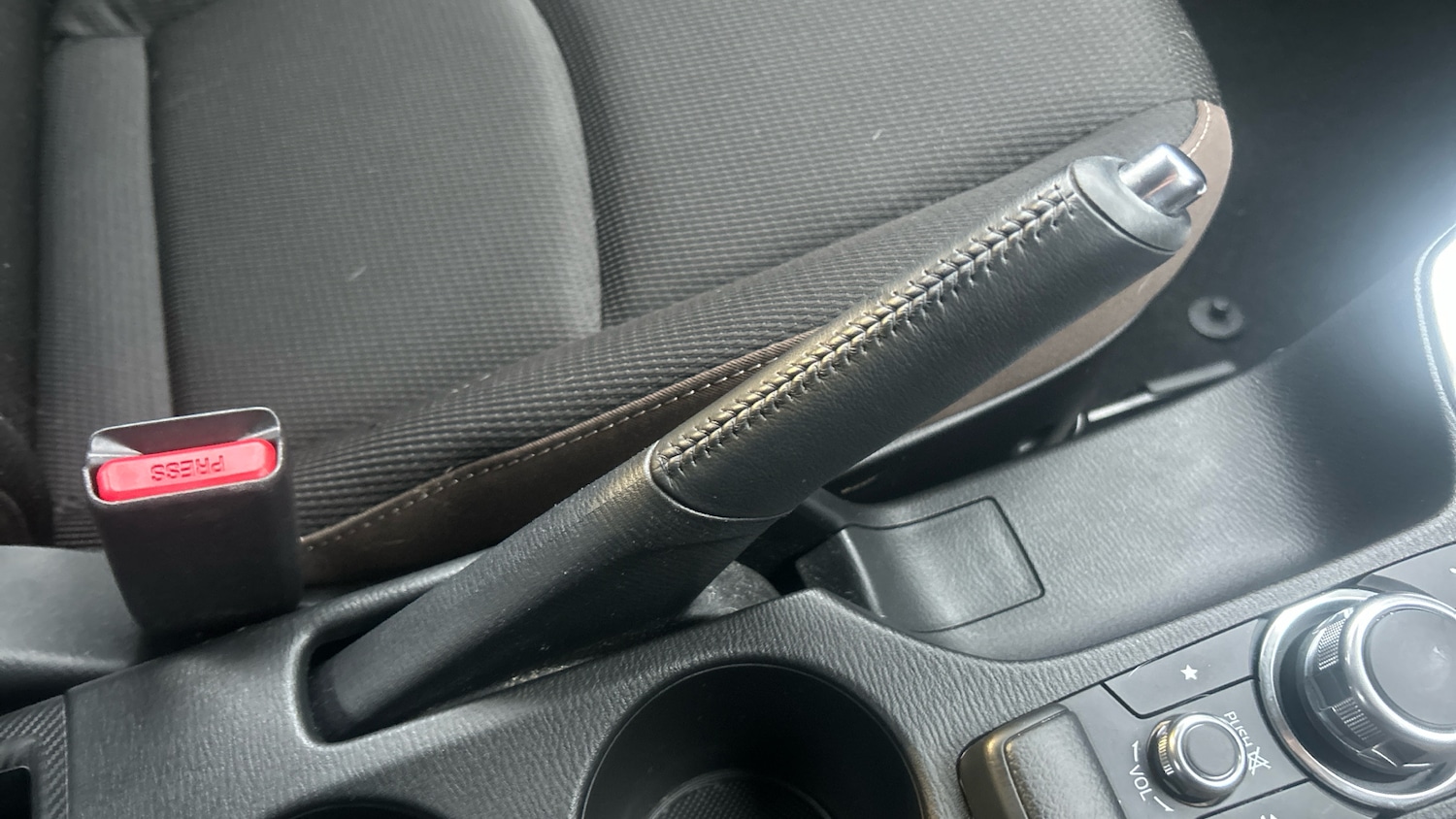 Used Mazda Mazda2 2023 for sale - 77503996: Photo 24