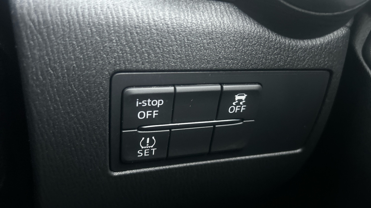 Used Mazda Mazda2 2023 for sale - 77503996: Photo 35